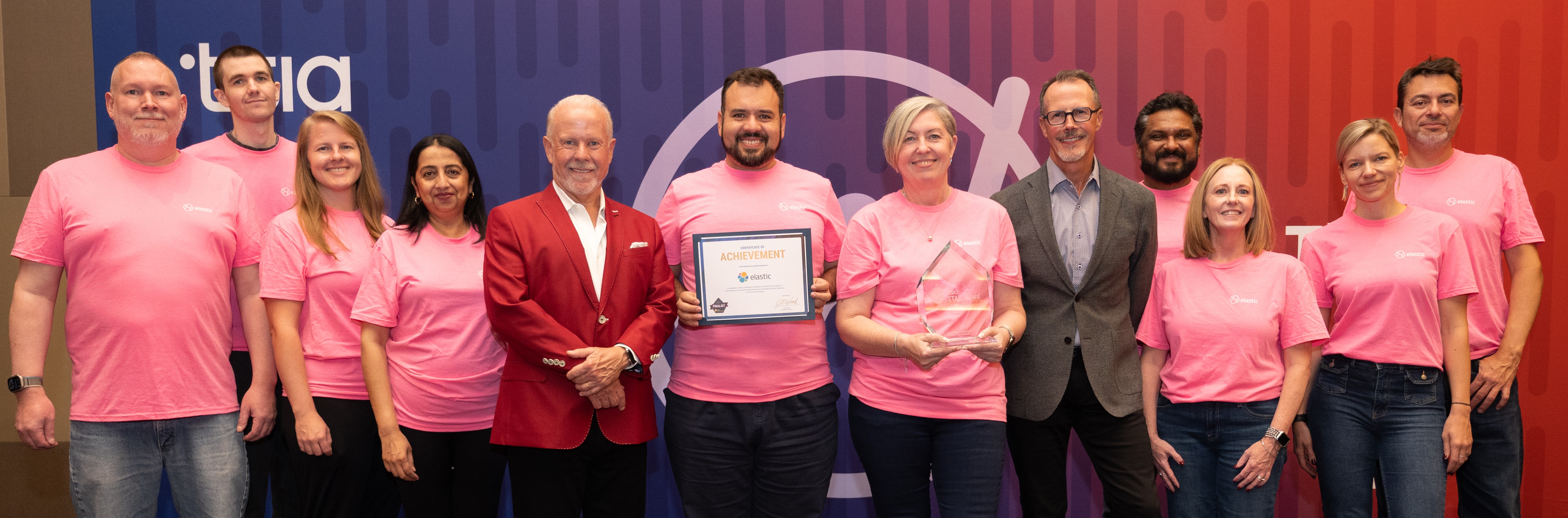 elastic team accepting the 2025 TSIA STAR Award